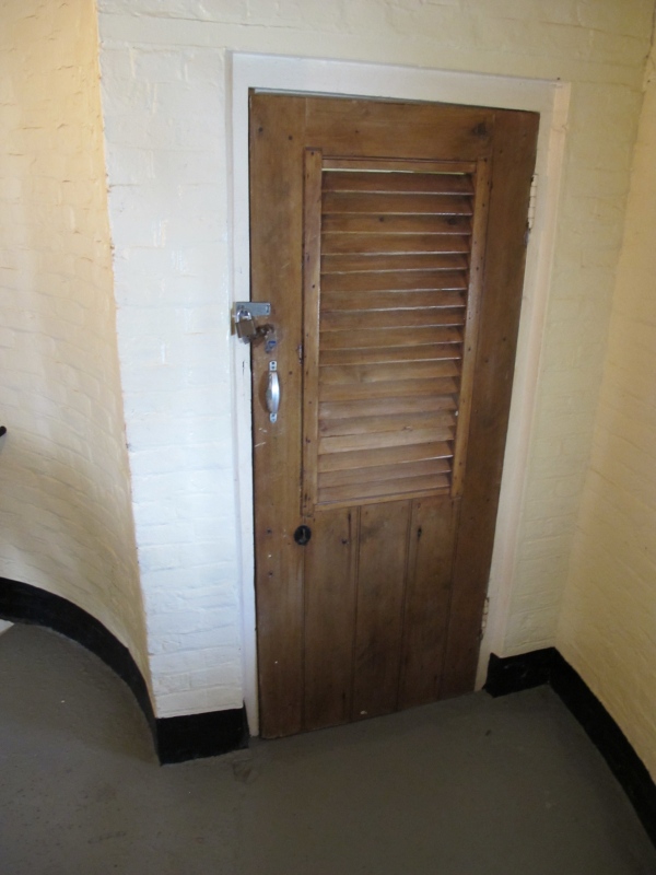 Day5 - 47 Gibbs Lighthouse 19-Jan-2010